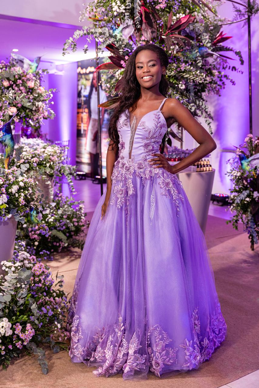 Debutante